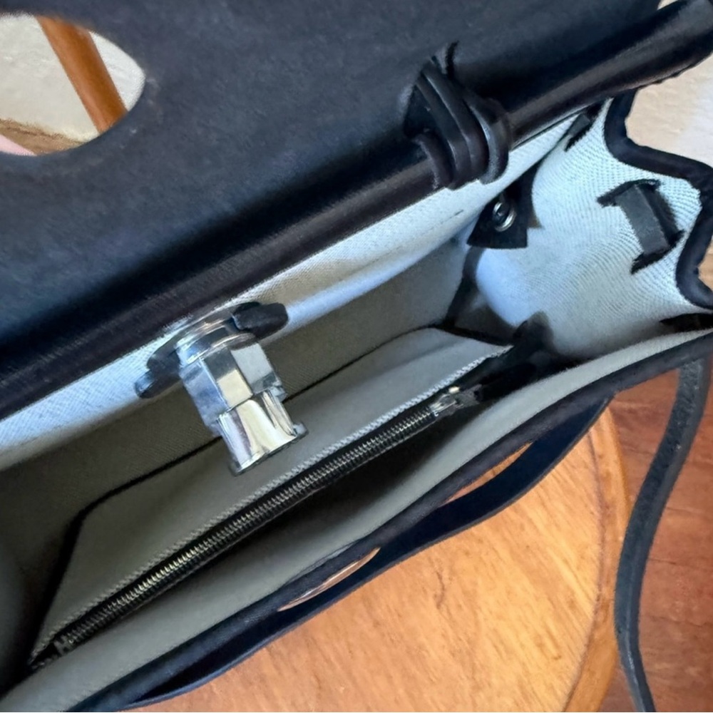 Hermes Black Shoulder Bag - Picture 4 of 10
